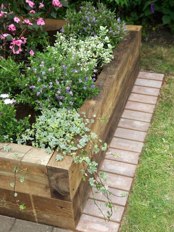 Garden Goals: Easy DIY Raised Garden Bed Ideas and Tutorials • The ...